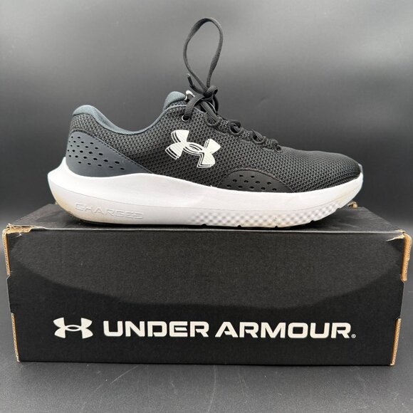 Under Armour Charged Surge 4 Mens Black Gray Running Shoes Size 10.5 - Picture 1 of 10